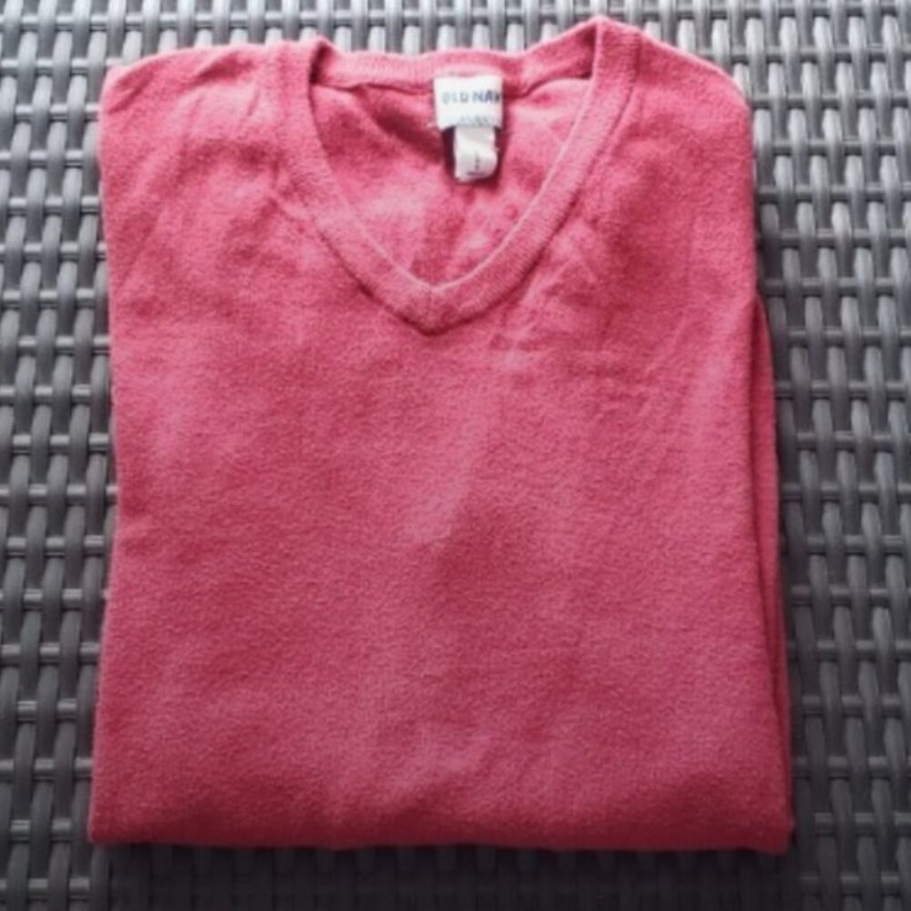 EUC Men's Old Navy red sweater size L